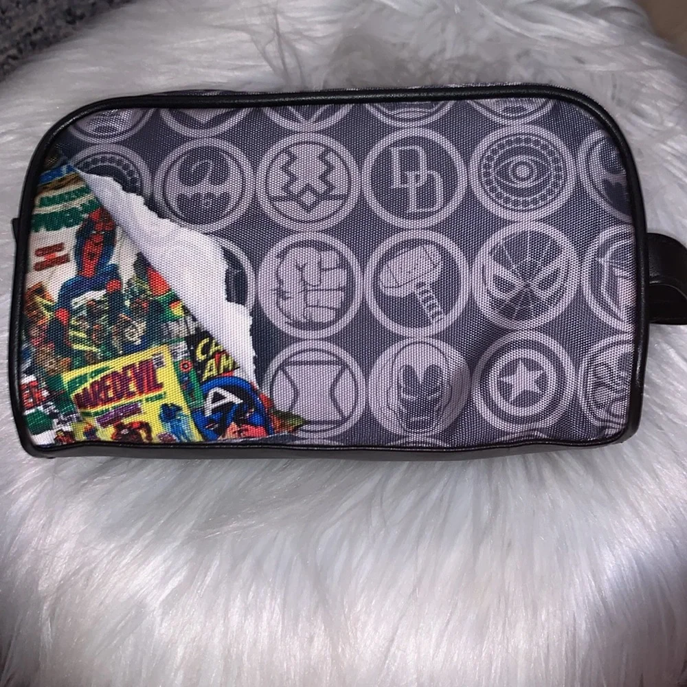 Marvel Comics The Avengers Travel Bag